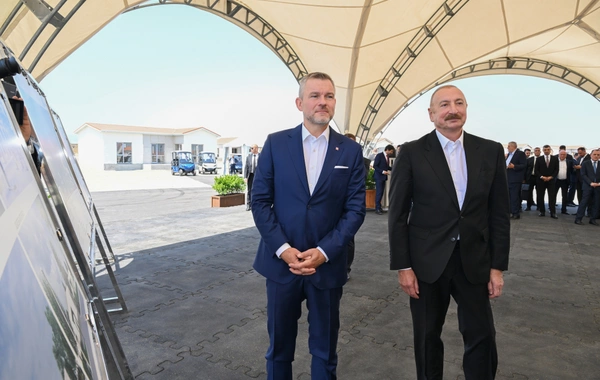 Azərbaycan və Slovakiya prezidentləri Ağdamın Baş Qərvənd kəndində görülən işlərlə tanış olublar