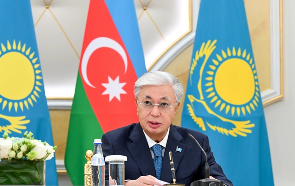 Azərbaycan və Qazaxıstan prezidentləri mətbuata bəyanatlarla çıxış ediblər