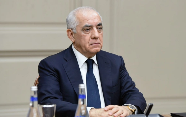 Baş nazir Əli Əsədov Xalq artisti ilə bağlı qərar imzaladı