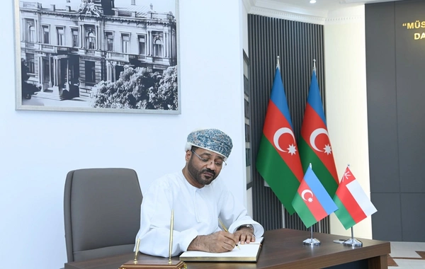 Azərbaycanın Omandakı səfirliyinin rəsmi açılışı olub Azərbaycanın Omandakı səfirliyinin rəsmi açılışı olub
