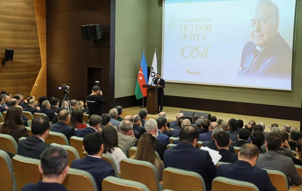 SOCAR Heydər Əliyevin anadan olmasının 103-cü ildönümü münasibətilə tədbir keçirib