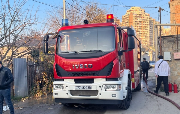 Bakıda evdə YANĞIN