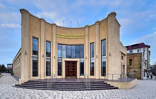 Dərbənddə Azərbaycan Dövlət Musiqili Dram Teatrına Müslüm Maqomayevin adı veriləcək