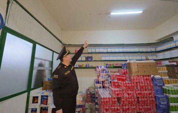 Bakıda yanğın təhlükəsizliyi pozulan topdansatış mağazası bağlandı