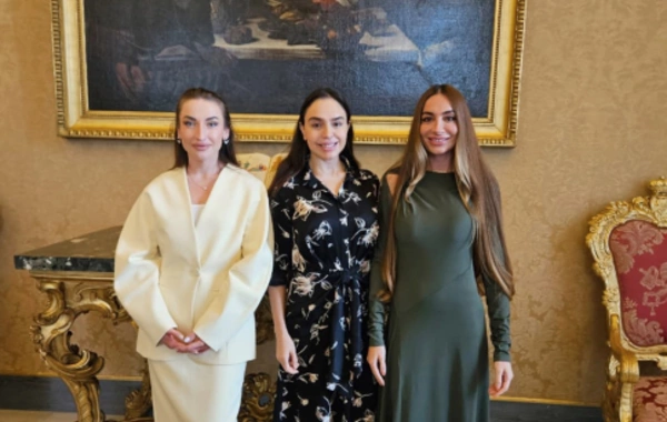 Birinci vitse-prezident Mehriban Əliyeva Roma Papası XIV Leo ilə görüşüb