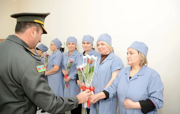 Azərbaycan Ordusunda Beynəlxalq Qadınlar Günü ilə bağlı tədbirlər keçirilib