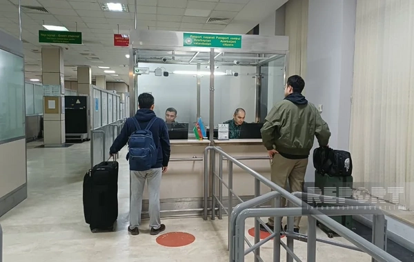 В Азербайджан из Ирана эвакуированы еще 18 человек