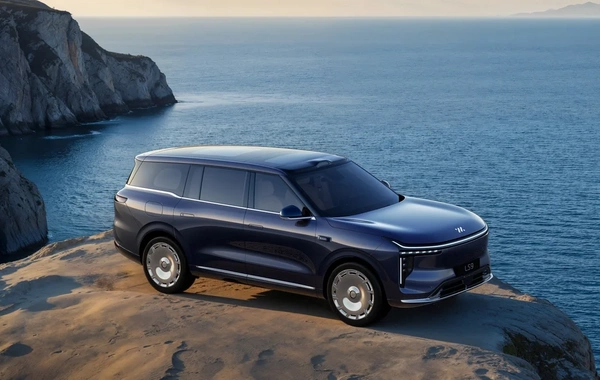 İlk "IM Motors LS9 plug-in-Hybrid" "Sea Breeze"də təqdim olundu