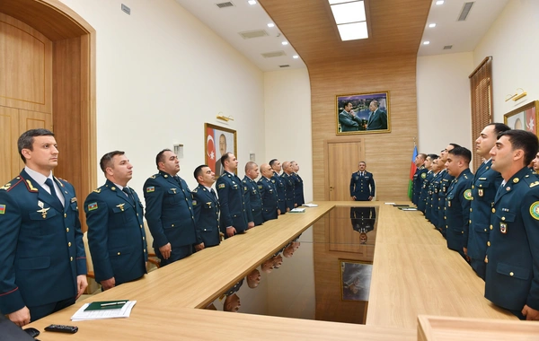 Hərbi əməliyyatlarda fədakarlıq göstərmiş tibb heyəti təltif edilib