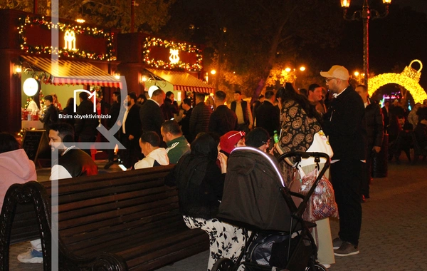 Dənizkənarı Bulvar Yeni İlə xüsusi hazırlaşıb - Bu dəfə Buz Meydançası da olacaq