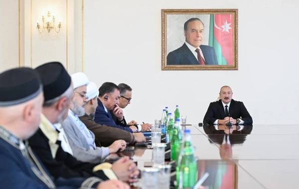 Президент: Азербайджанский народ создал прецедент в мире