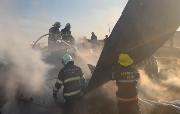 Bakıda evdə YANĞIN