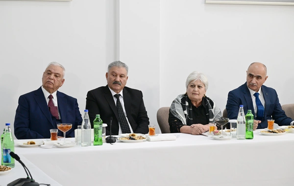 Президент Ильхам Алиев принял участие в открытии 2-го жилого комплекса в Агдаме