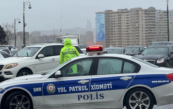 Polis yağışlı havada fasiləsiz xidməti davam etdirir