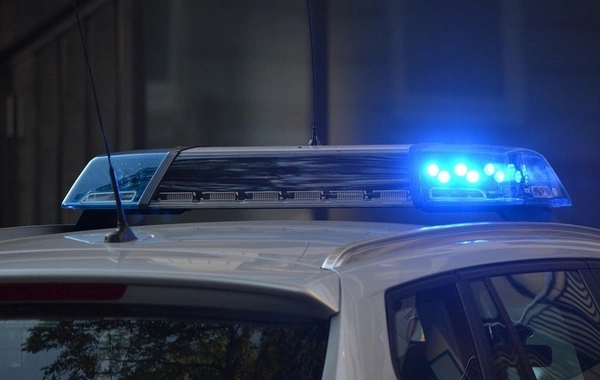Five tourists mysteriously died