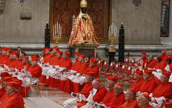 Стало известно, когда изберут нового Папу Римского