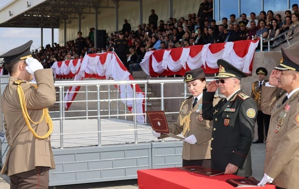 FHN-in Akademiyasında gənc kursantların hərbi andiçmə və məzunların buraxılış mərasimi keçirilib
