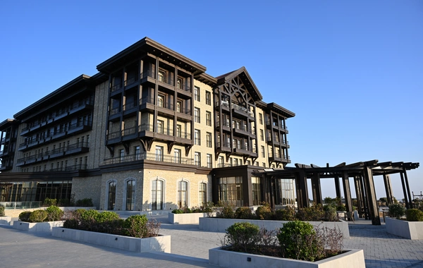 İlham Əliyev Şamaxıda "Meysari Grand Hotel & SPA" kompleksinin açılışını edib