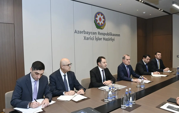 Azərbaycanla İndoneziya arasında siyasi məshələtləşmələr keçirilib