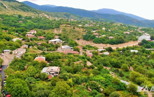 Ağdərənin Vəngli kəndinə növbəti köç yola salınıb