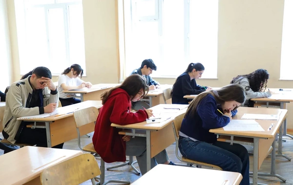 DİM yeddi imtahan keçirib, doqquz nəfərdə telefon aşkarlanıb