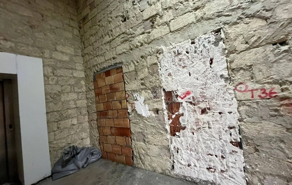 Dövlət Xidməti Yasamalda tarixi abidəyə qanunsuz müdaxilənin qarşısını alıb