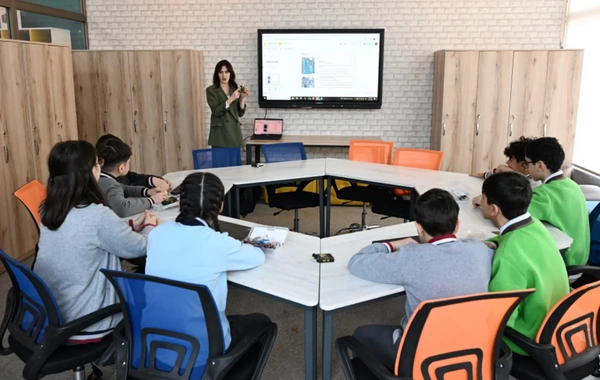 Leyla Əliyeva və Alyona Əliyeva Qubada internat tipli ümumtəhsil məktəbini və STEAM mərkəzini ziyarət ediblər