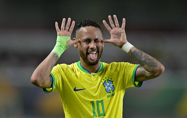 Neymar beşinci dəfə ata olacaq