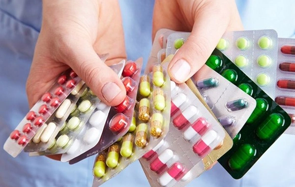 Dərman təminatı ilə bağlı YENİLİK! "Pozitiv siyahı" formalaşdırılacaq