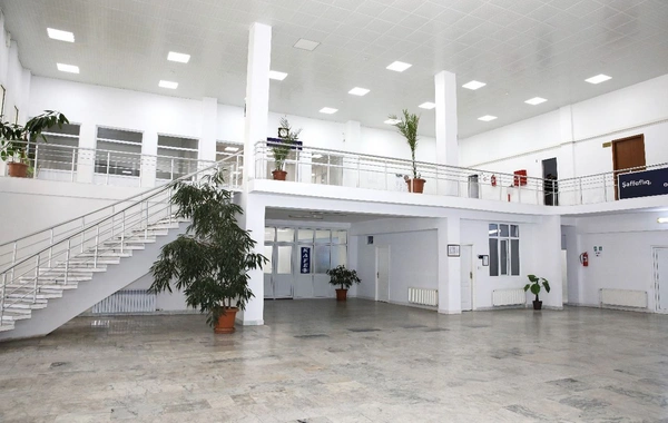 AHİK sədri qurumun Əmək və Sоsial Münasibətlər Akademiyasında tədrisin vəziyyəti ilə maraqlanıb