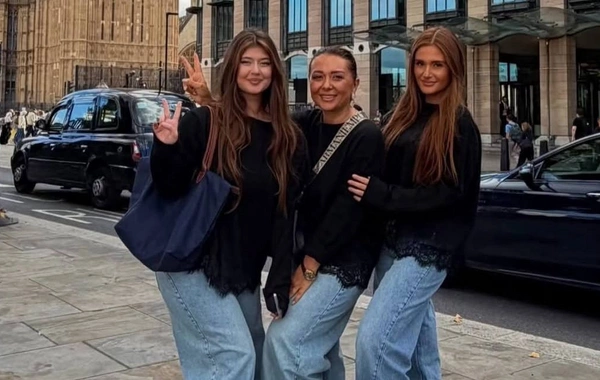 Lalə Azərtaşdan Londonda oxuyan qızları ilə bağlı paylaşım