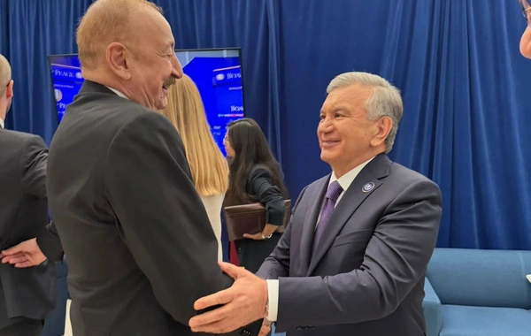 İlham Əliyev Vaşinqtonda bir sıra dövlətlərin liderləri və rəsmi şəxslərlə ayaqüstü görüşüb