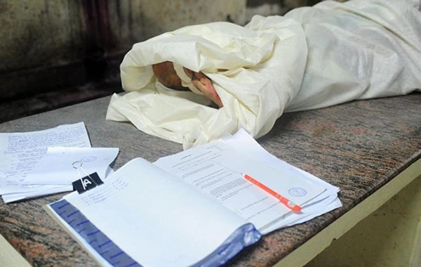 Bakıda fərqli ünvanlardan 2 nəfərin meyitləri tapıldı