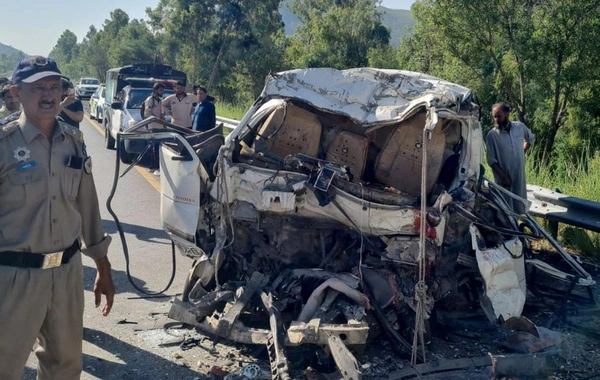 Pakistanda ağır yol qəzası: 17 ölü