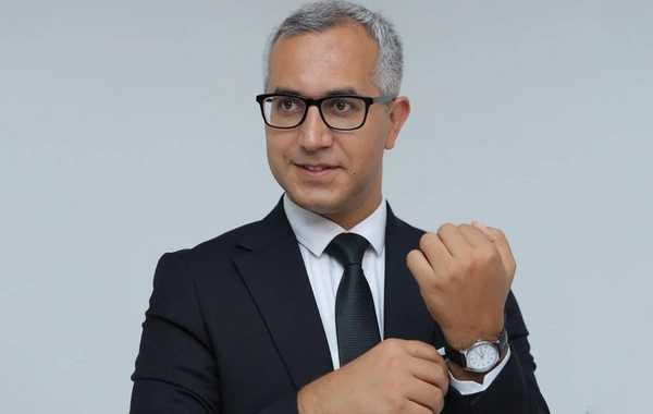 İmtahan saxtakarlığı üzrə məhkəmə davam etdirilib - Kamran Əsədovun vəsatəti rədd olunub