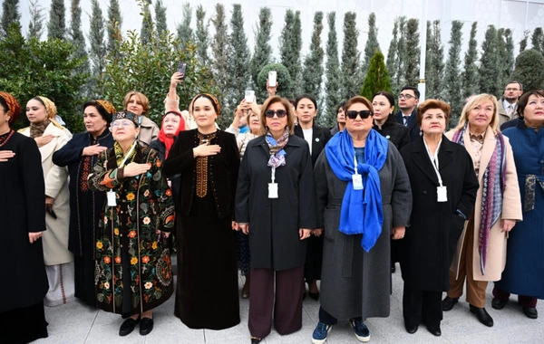 Лейла Алиева приняла участие в выставке, посвященной национальной кухне Туркменистана