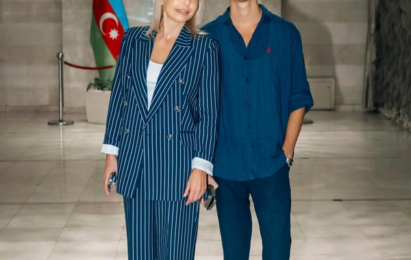 Azərbaycanlı aparıcı oğlunun 20 yaşını belə təbrik etdi