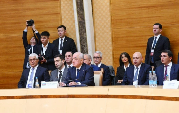 Əli Əsədov Minskdə MDB Hökumət Başçıları Şurasının iclasında iştirak edib