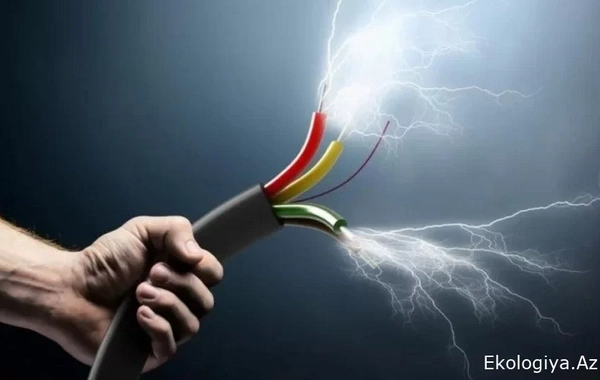 Biləsuvarda 25 yaşlı kişini elektrik cərəyanı vuraraq öldürüb