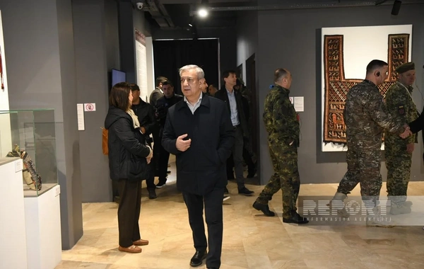 Diplomatik korpusun nümayəndələri Şuşadakı xalça muzeyi ilə tanış olublar