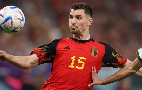 PSJ-nin sabiq futbolçusu Tomas Menye Sanderlendə keçib