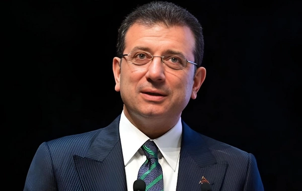 Продлен срок ареста Экрема Имамоглу