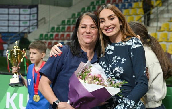 Leyla Əliyevanın təşəbbüsü ilə uşaq evlərinin komandaları arasında növbəti minifutbol turniri təşkil olunub Leyla Əliyevanın təşəbbüsü ilə uşaq evlərinin komandaları arasında növbəti minifutbol turniri təşkil olunub