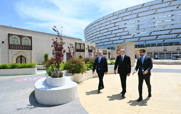 Prezident İlham Əliyev Bakı Olimpiya Stadionunun ərazisində WUF13 ilə bağlı görülən işlərlə tanış olub