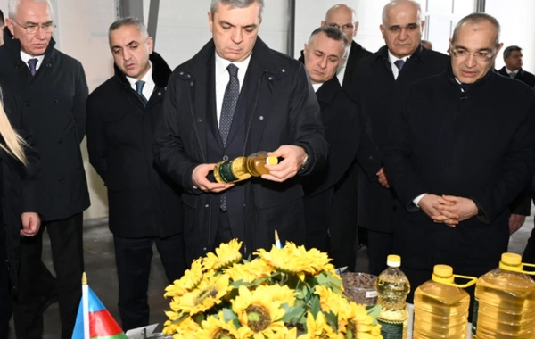 Xocavəndin Qırmızı Bazar qəsəbəsindəki günəbaxan yağları zavoduna baxış keçirilib