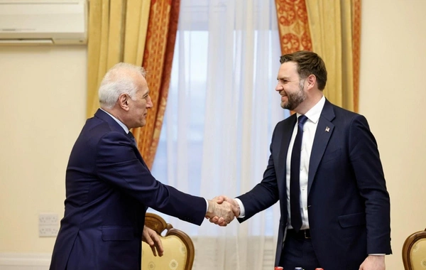 Ermənistan Prezidenti İrəvanda Cey Di Vensi qəbul edib