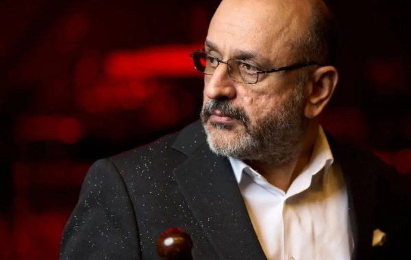 Eyyub Yaqubov Gözəl Bakını təqdim etdi