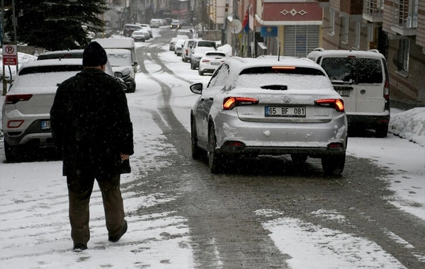 Türkiyənin bu şəhərinə güclü qar yağdı