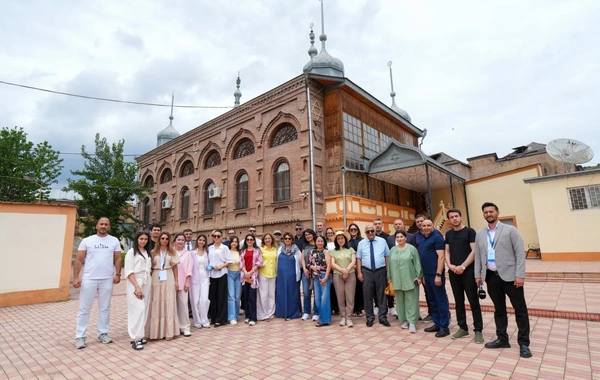 Dini mövzuların mediada təqdimatı ilə bağlı konfransın iştirakçıları Qubadakı ibadətgahlarda olublar