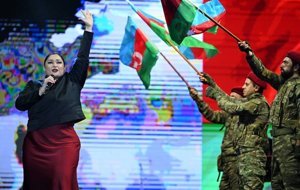 Nərmin Kərimbəyova bayram konsertində səhnə aldı